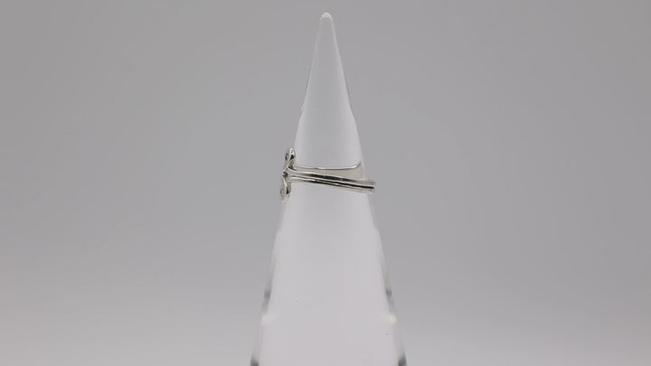 925 Sterling Silver Swirl Ring Size 8
