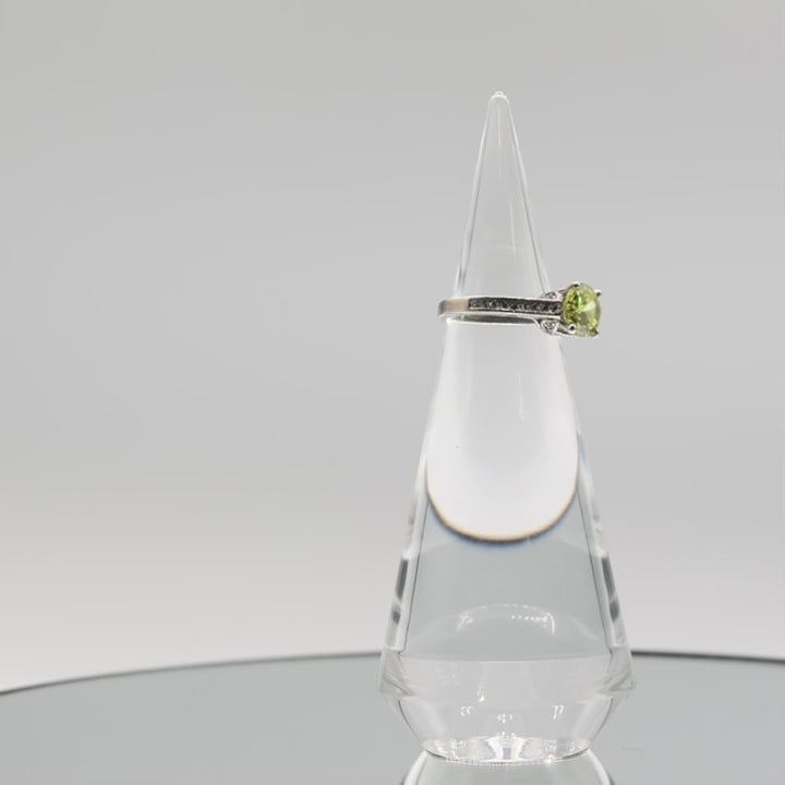 14k White Gold Peridot and Cubic Zirconia Ring - Size 7