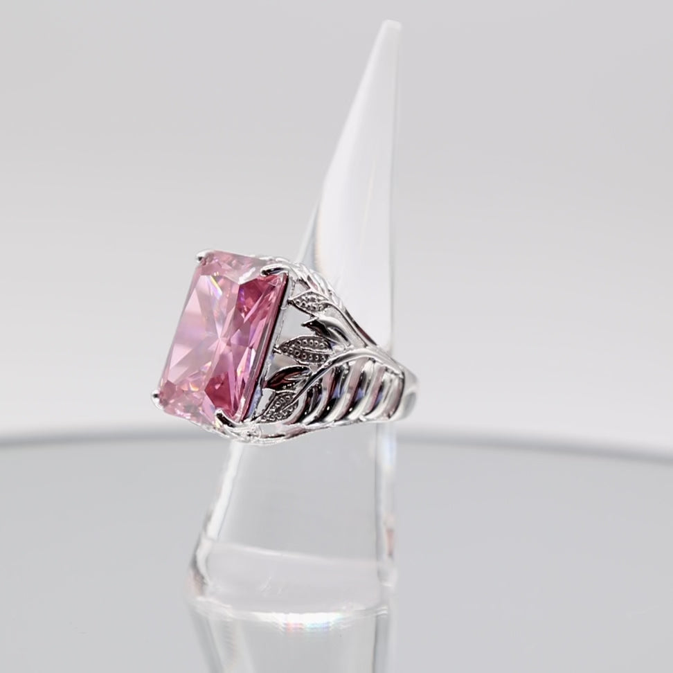 925 Sterling Silver Prime Art & Jewlery Pink Garnet Ring - Size 7