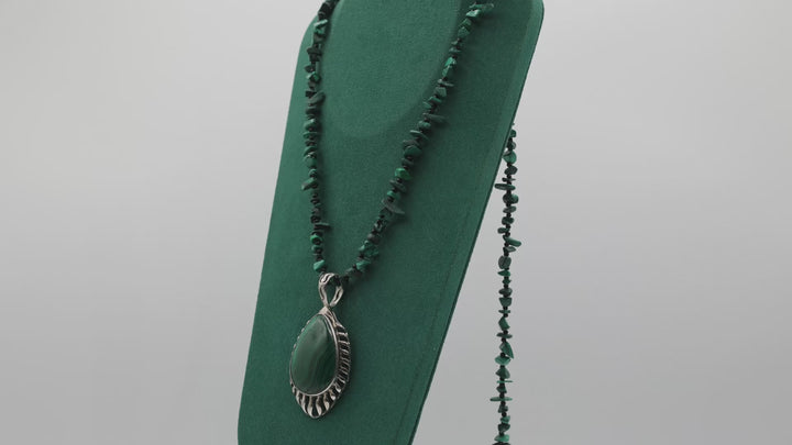 925 Sterling Silver Large Oval Malachite Pendant & Chipped Malachite Beaded Necklace