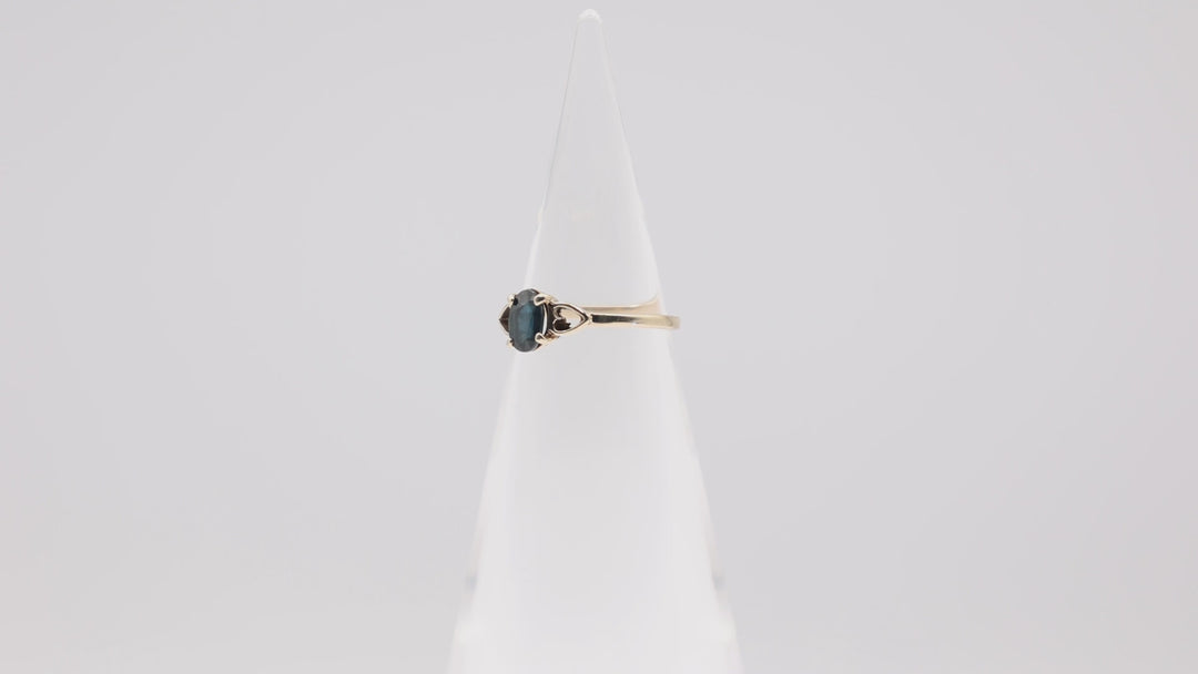 10K Yellow Gold Blue Topaz 2 Heart Band Ring Size 6.25