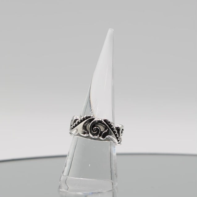 925 Sterling Silver Brighton Heart Swirl Ring - Size 7.75