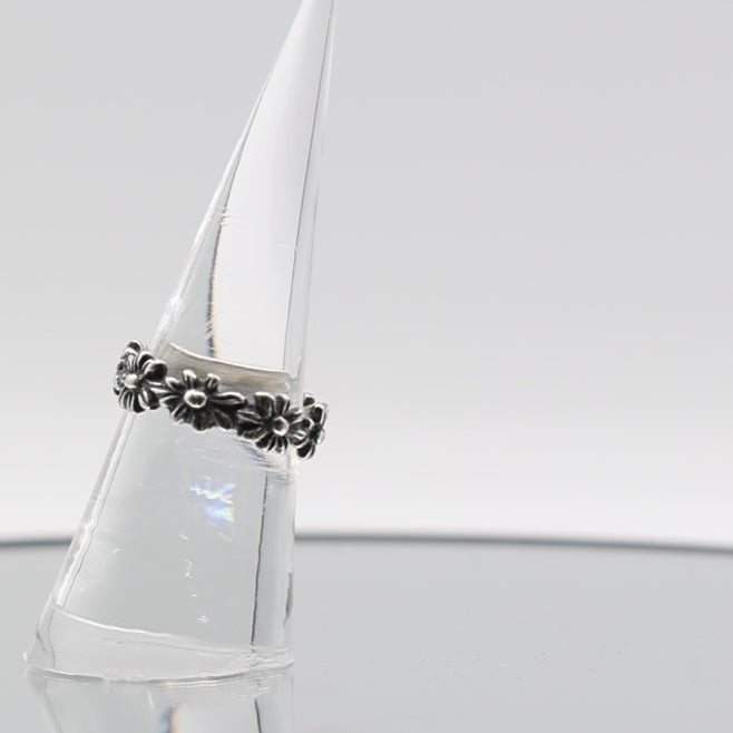 925 Sterling Silver James Avery Flower Ring - Size 7