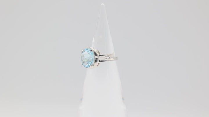 925 Sterling Silver 12x10mm Oval Blue Topaz Stone Ring Size 7.75