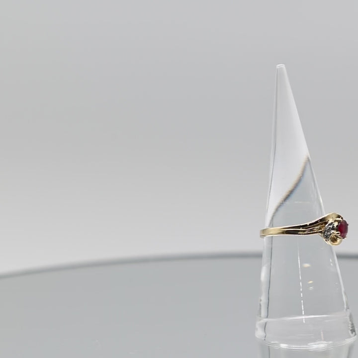 18k Yellow Gold Ruby and Diamond Ring - Size 6.25