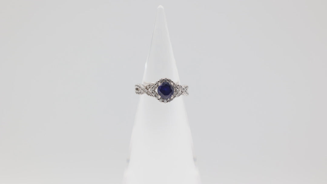 925 Sterling Silver Twisted Band with White Sapphires Size 6.75