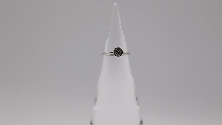 925 Sterling Silver Circle Ring 6