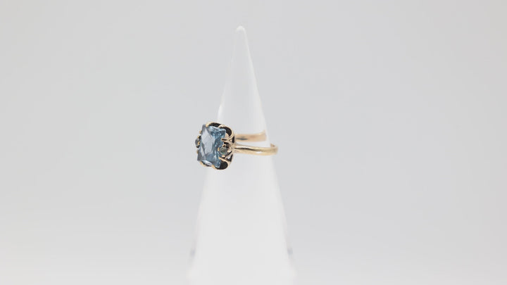 10K Yellow Gold 10x8mm Blue Topaz Stone and White Spinel Accents Ring Size 6