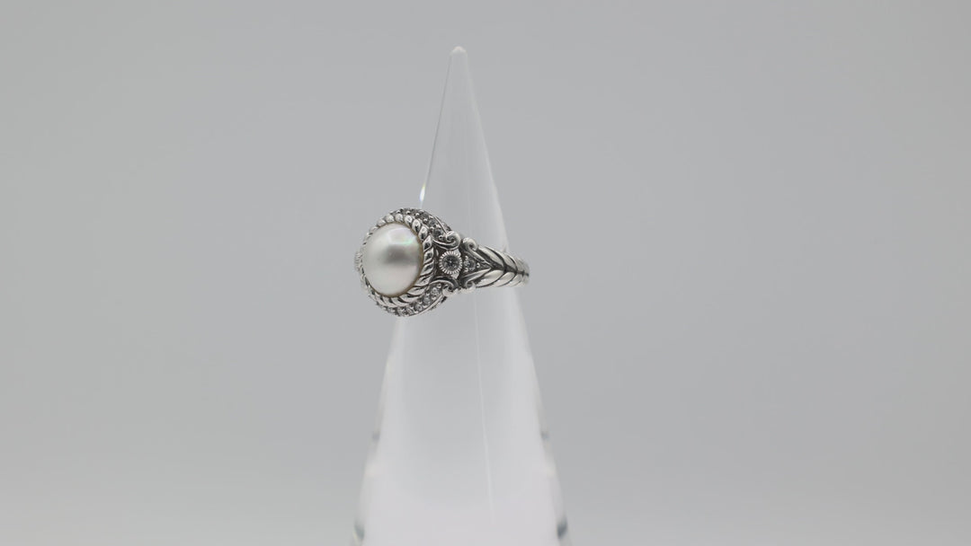 Judith Ripka 925 Sterling Silver CZ Pearl Ring Size 8