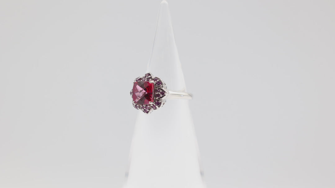 925 Sterling Silver Band with Flower Shaped Pink Quartz and 8mm Pink Ruby Stone Ring Size 6.75