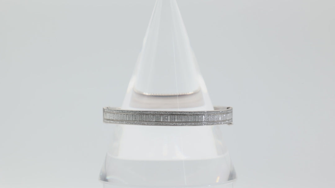 925 Sterling Silver Glitter Hinged Bracelet