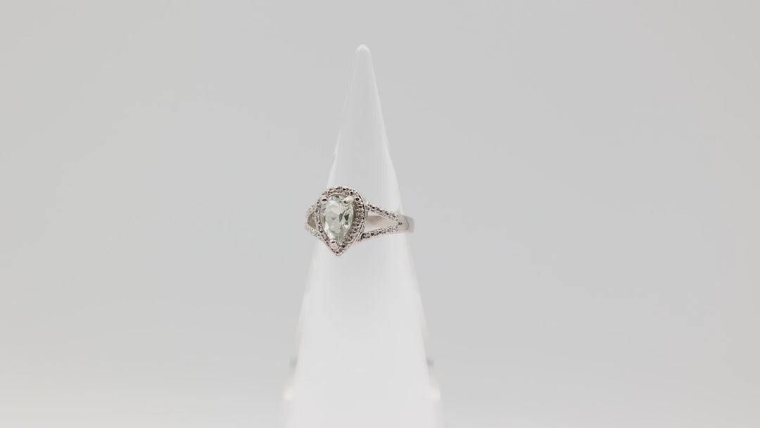 925 Sterling Silver Pear Cut Green Quartz and Diamond Halo Accents Ring Size 7