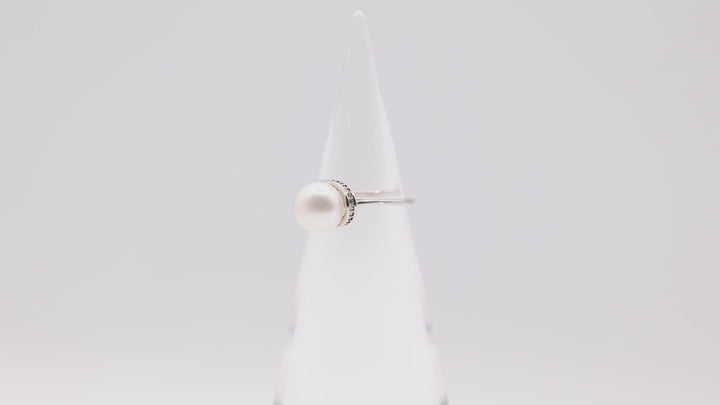 925 Silver Faux Pearl Halo With White CZ Ring Size 9