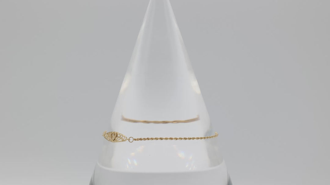 14K Yellow Gold Filigree Chain Bracelet 7 Inch Statement Jewelry