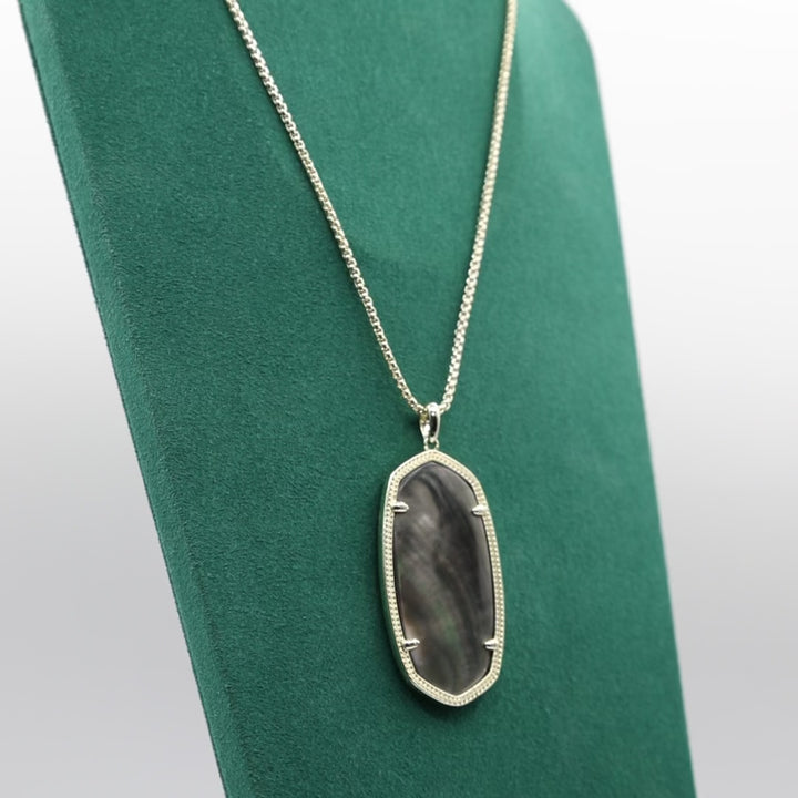 Kendra Scott Grey Pendant Necklace - 34 inches/ 24.32g