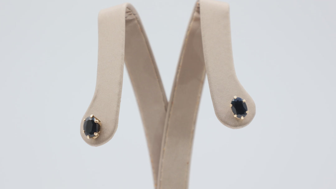 14k Yellow Gold Black Onyx 7mmx5mm Stud Earrings for Women