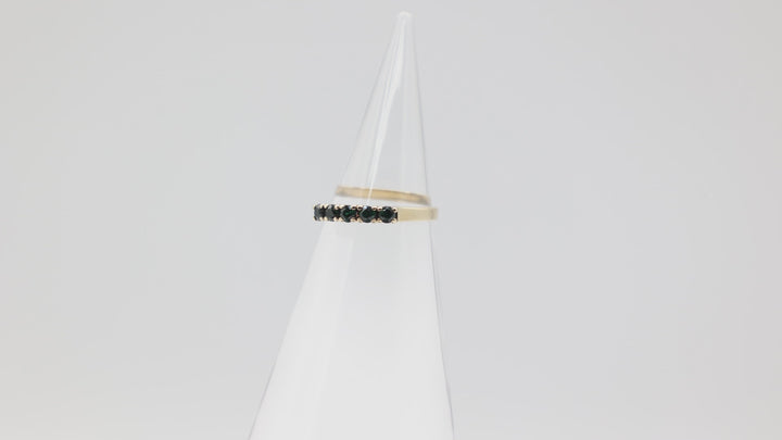 14k Yellow Gold Band Ring with 5 Green Spinel 3mm Stones Size 6.5