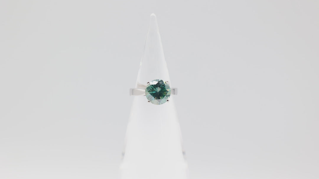 925 Sterling Silver Band with 11mm Round Blue Green Diamond Ring Size 6.75