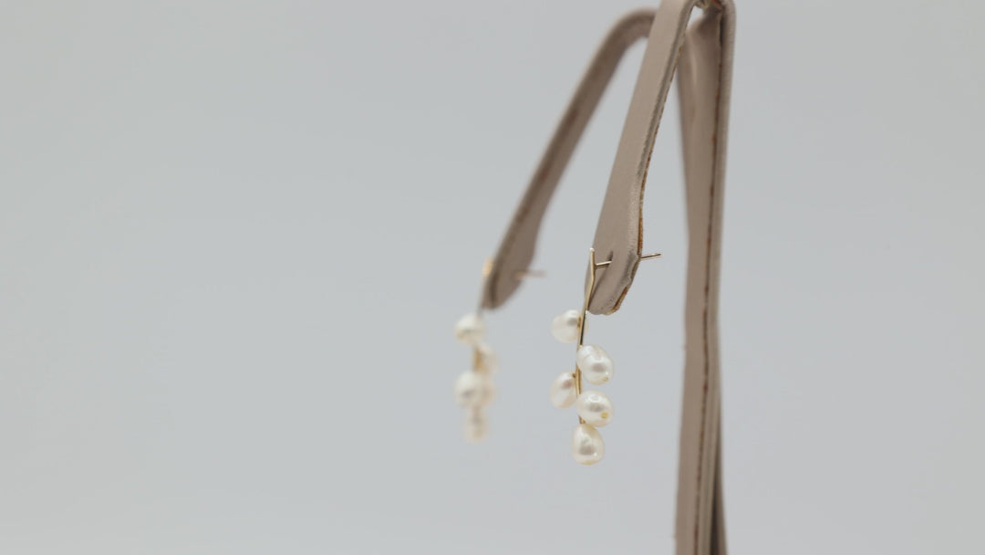 14K Yellow Gold Freshwater Pearl Cluster Dangle Earrings