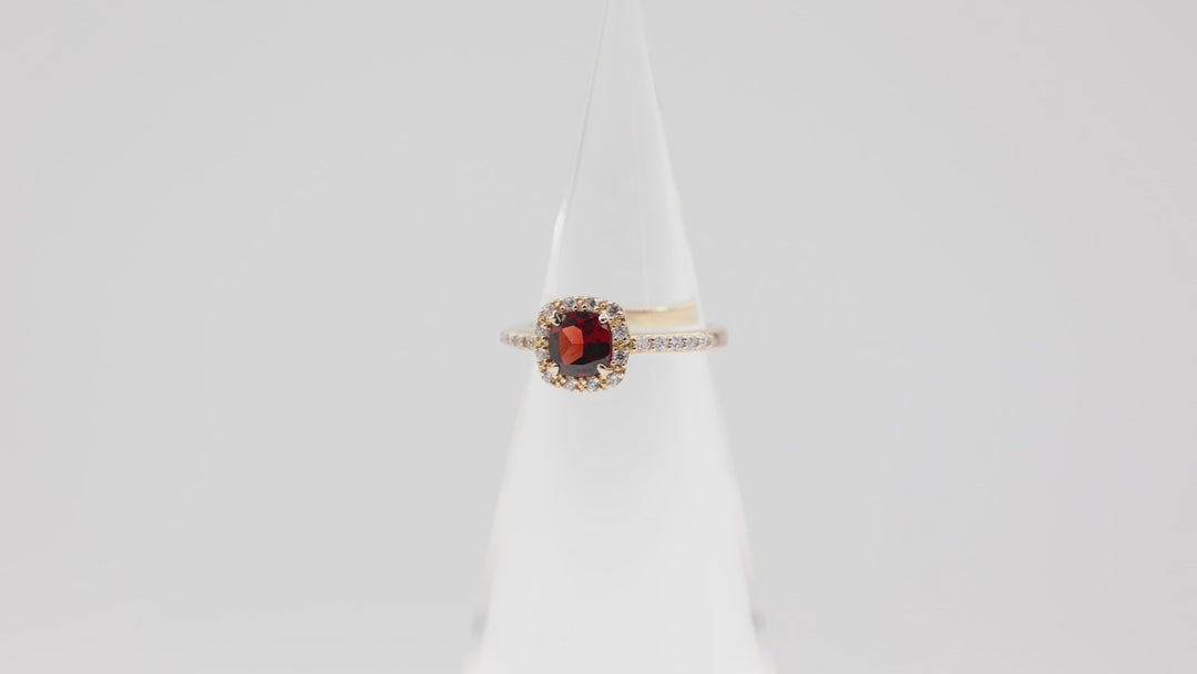 925 Yellow Gold Toned Square Garnet 6mm Halo Ring with White Glass Stones Size 7