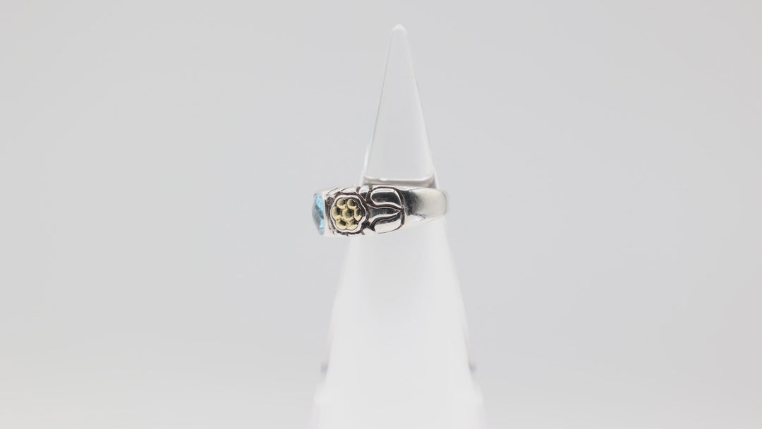 925 Silver And 18k Gold Accent Oval Blue Topaz Ring Size 6.75