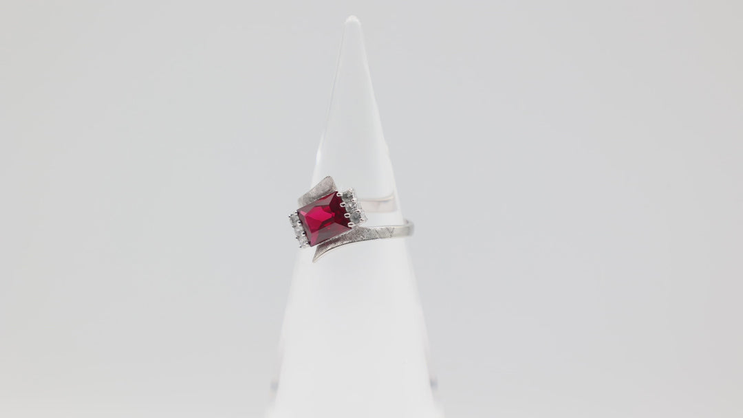10k White Gold Ruby Stone Ring with Sapphire Accents Size 6.75 8x6.5mm