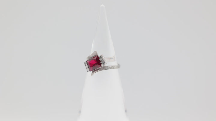 10k White Gold Ruby Stone Ring with Sapphire Accents Size 6.75 8x6.5mm