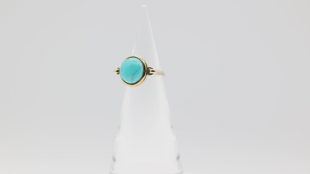 925 Sterling Silver & Gold Plated 13mm Faux Turquoise Stone Ring Size 7