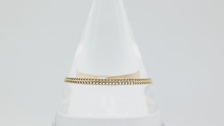 Elegant 18k Yellow Gold 7 Inch Bracelet for Women