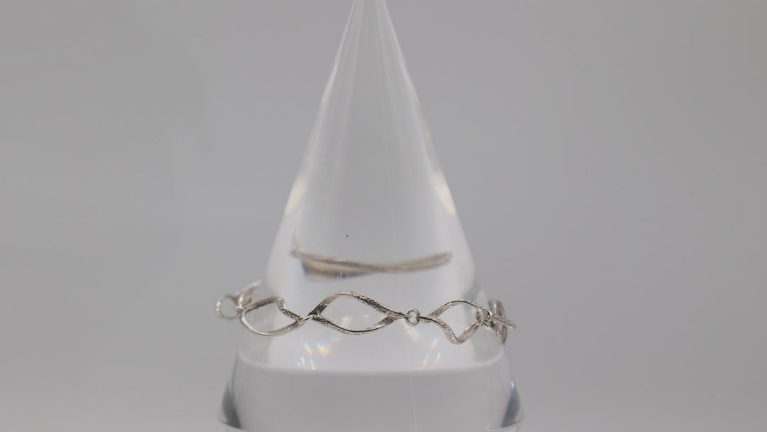 Elegant 925 Sterling Silver Twisted Link Bracelet For Women