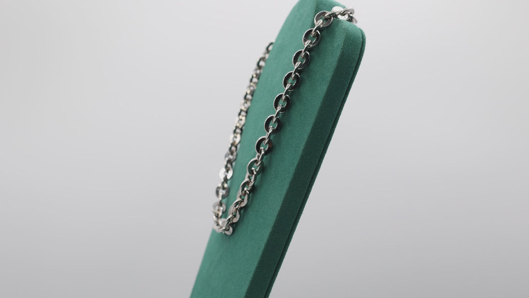 Givenchy Chunky 16 Inch Link Chain Necklace