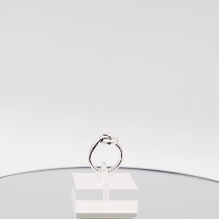 925 Sterling Silver James Avery Heart Knot Ring - Size 7